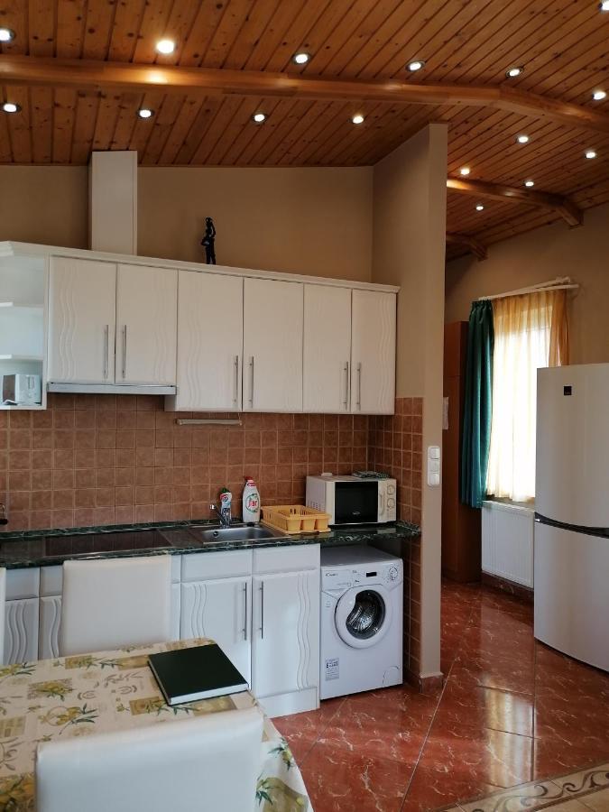 Betty-Major apartman Hajdúszoboszló Exteriör bild